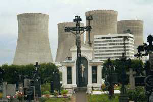 No new reactors will be added to the existing Temelin site. Photo by Michael Mariotte.