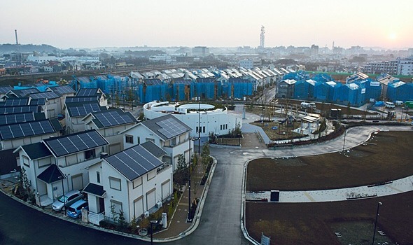 Exelon and Entergy's worst nightmare. A solar city.