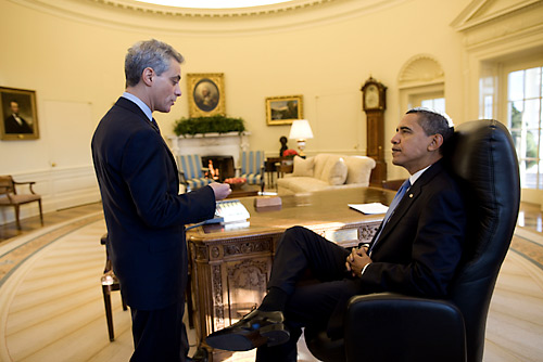 Former top Obama aide Rahm Emanuel is now Mayor of Chicago. And he's joined forces with clean energy advocates who have a different vision of the state's energy future than Exelon. Photo from Wikipedia.