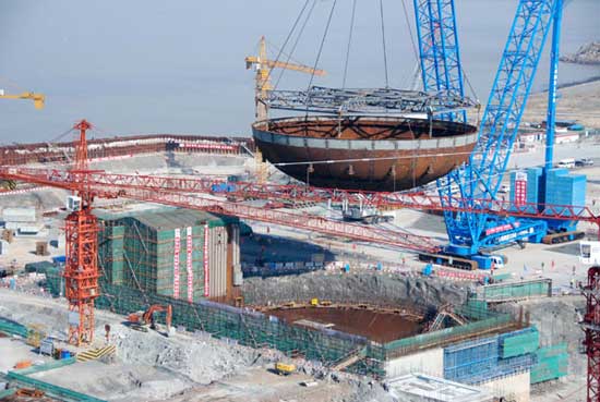 Westinghouse AP-1000 reactor under construction in Sanmen, China, courtesy of the U.S. Export-Import Bank.